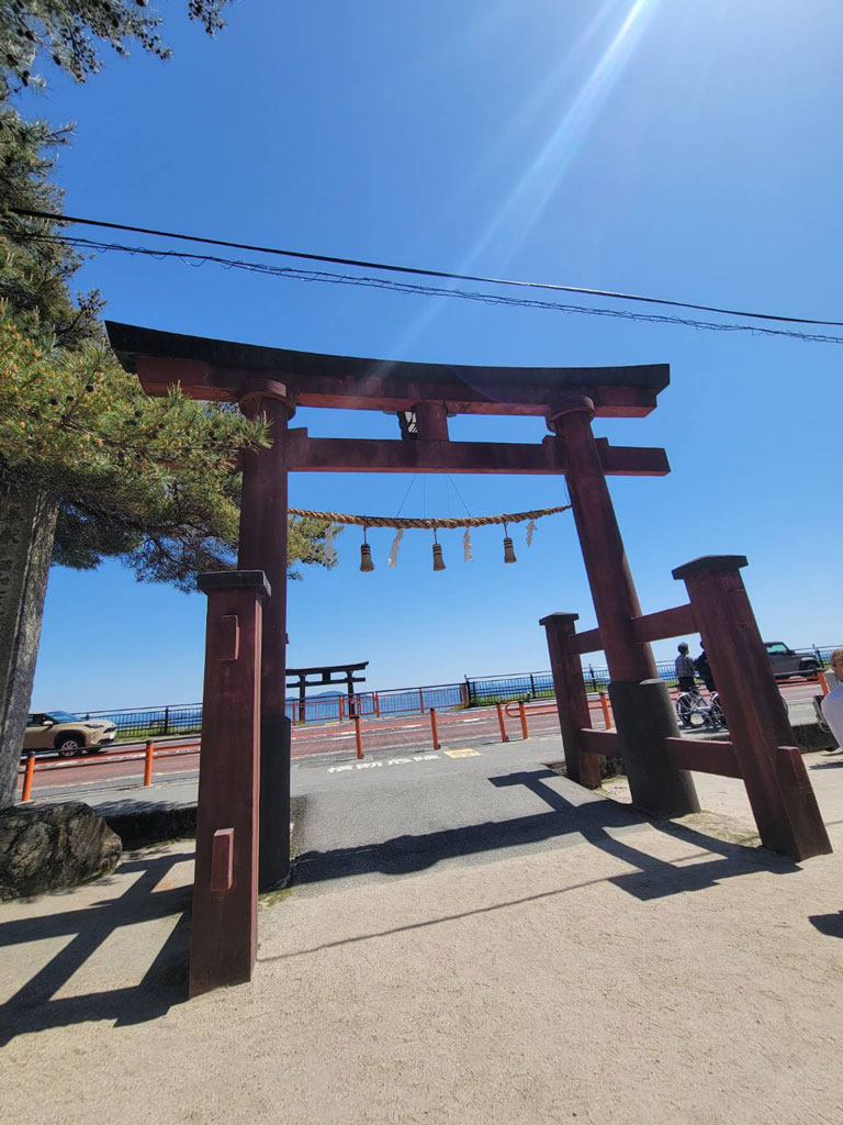 白髭神社の写真