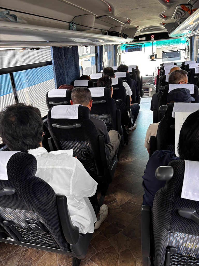 バス車内の様子写真